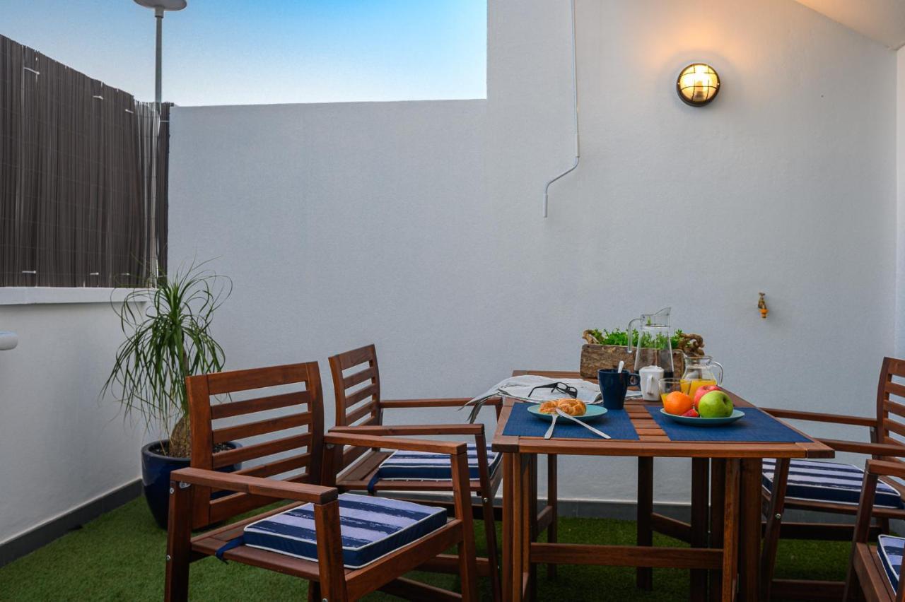 La Marinera House-Near The Beach, Fast Wifi, Air-Con On Main Bedroom And Sat Tv Playa Blanca  Exterior photo